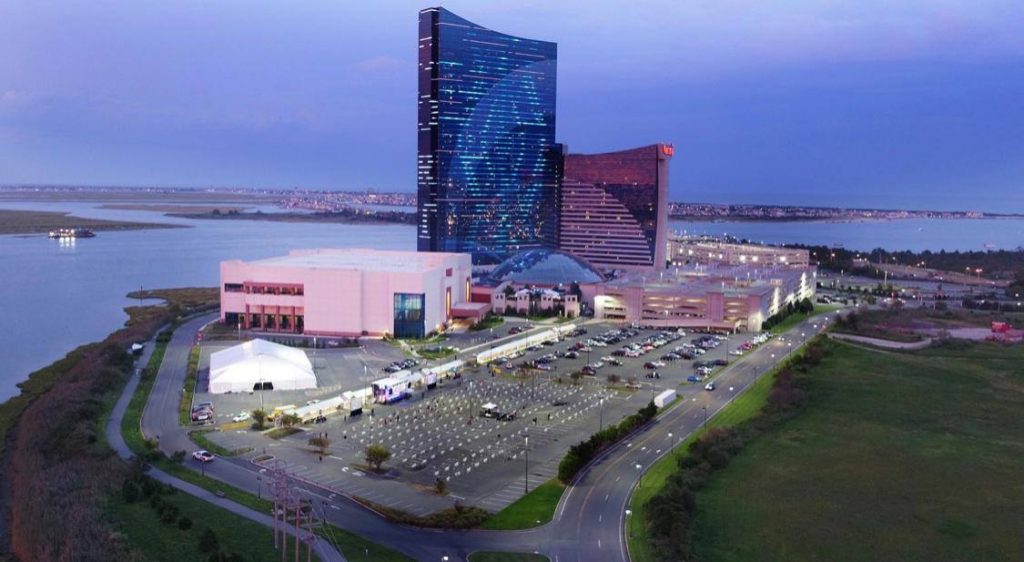 Harrah's Resort, Atlantic City at sunset. - CAESARS ENTERTAINMENT