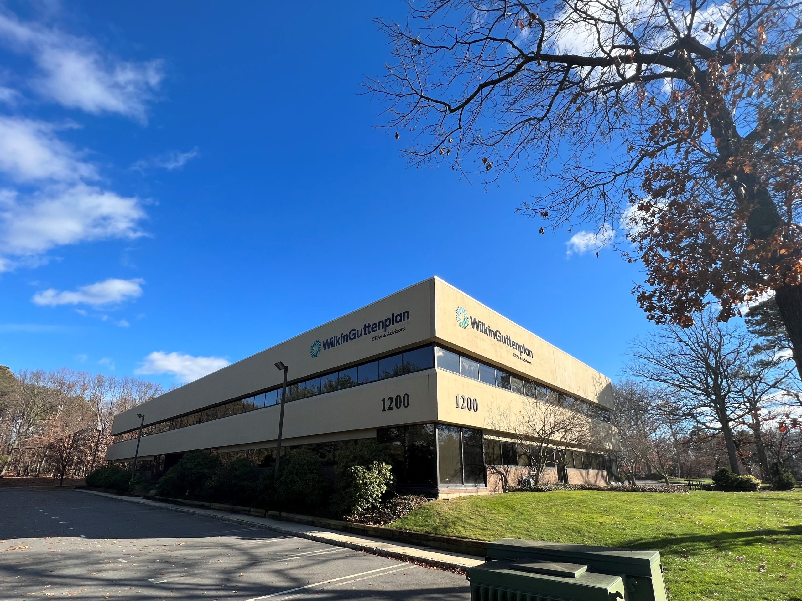 Cushman & Wakefield negotiated the sale of 200 Tices Lane in East Brunswick, the firm announced June 27, 2022.