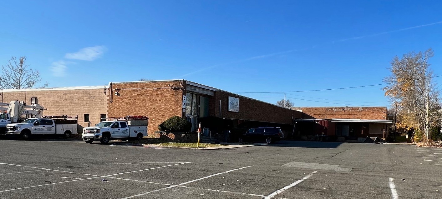 31-35 Styertowne Road, Clifton, Passaic County.