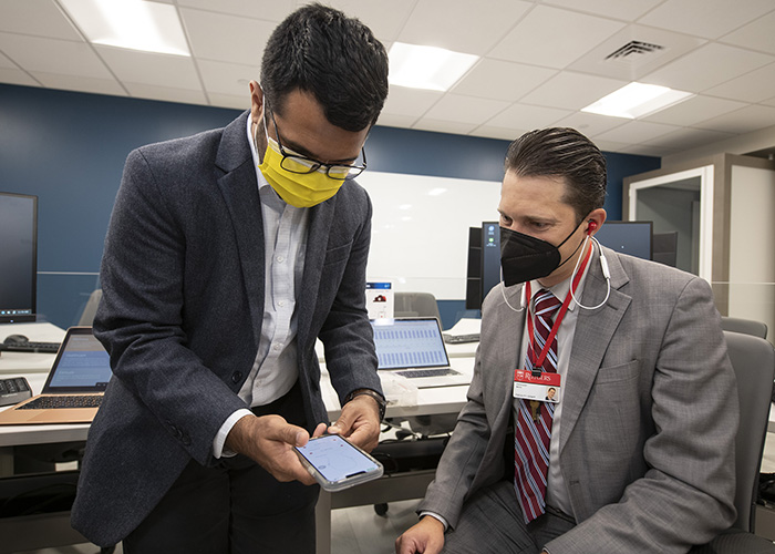 Mindmics Technology boosted earbuds can listen to and capture sounds in the body to provide real-time heart rhythm metrics, such as heart rate and heart rate variability.