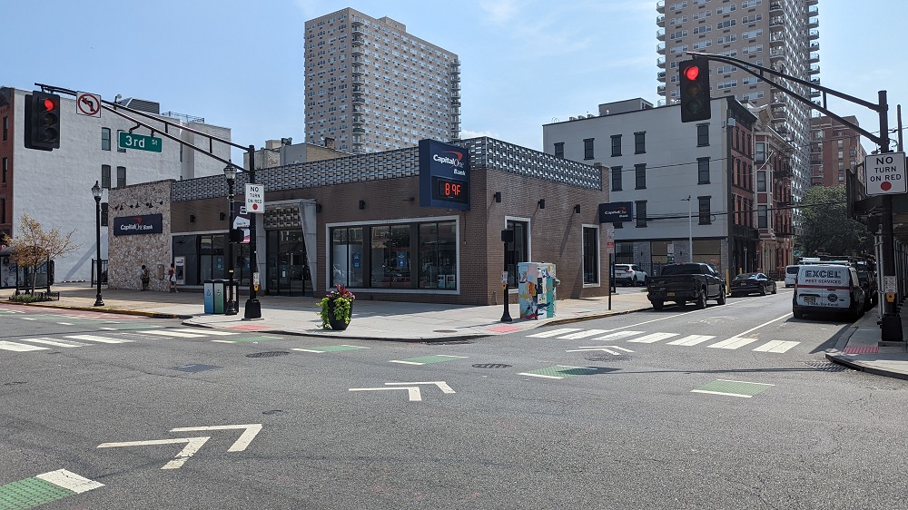 301 Washington St. in Hoboken is comprised of eight contiguous lots and 0.33 acres, which formerly housed a Capital One bank.