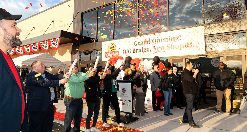Village Super Market Inc. opened the new ShopRite of Old Bridge, located in the Glenwood Green Shopping Plaza at the intersection of Route 9 and Schulmeister Road, on March 17, 2024.
