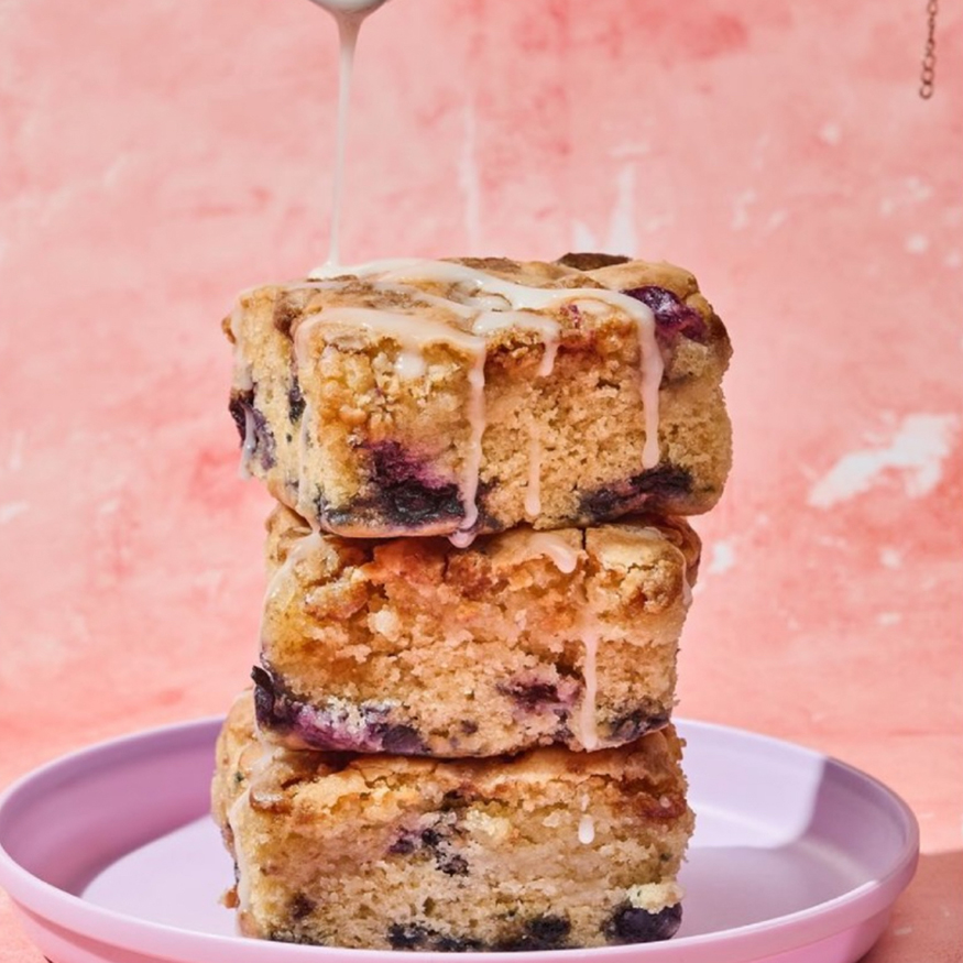 Cinnaholic's Lemon Berry Coffee Cake
