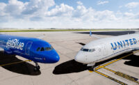 JetBlue and United aircraft