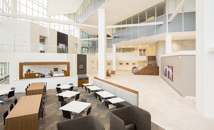 Interior lobby at 500 Plaza Drive at Harmon Meadow in Secaucus with group seating/gathering spaces