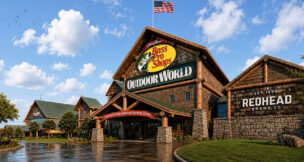 Bass Pro Shops in Sayreville