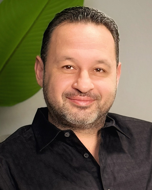 Alan Tunit Owner Serenium Therapy and Wellness, Cranford