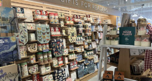 Barnes & Noble at Livingston Shopping Center